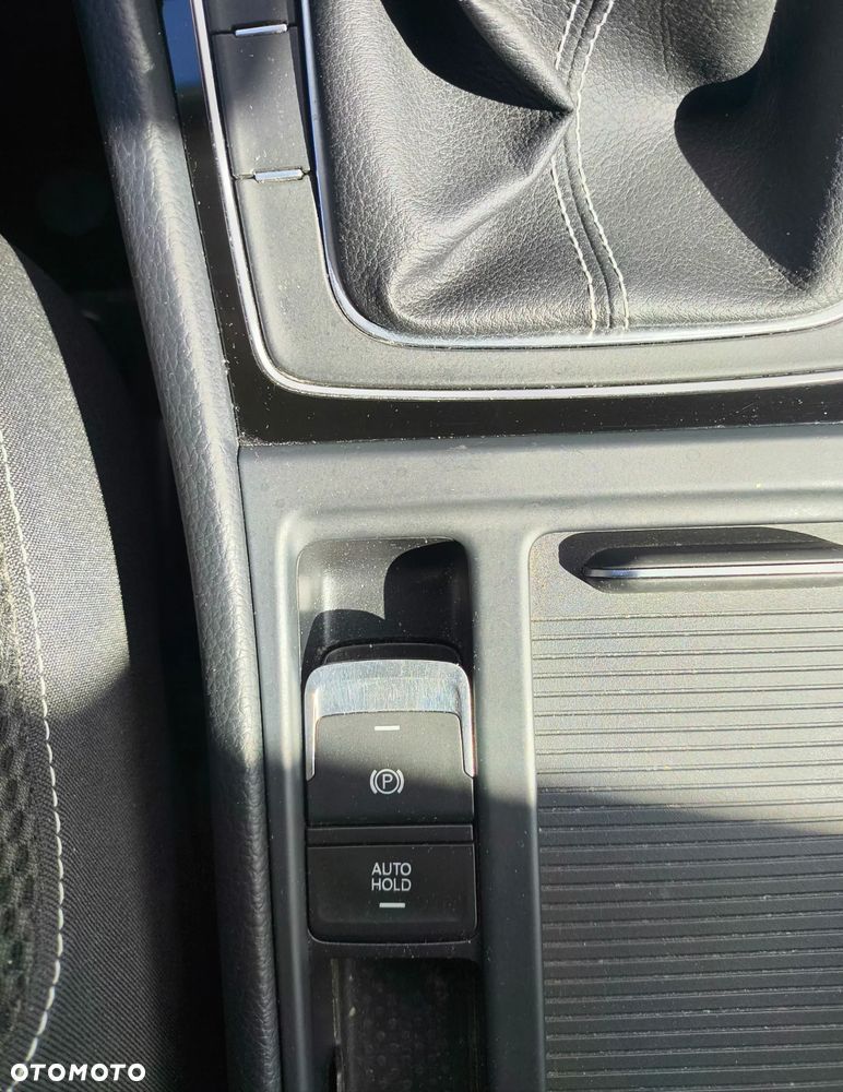 Volkswagen Golf Variant 1.6 BlueTDI Cup - 13