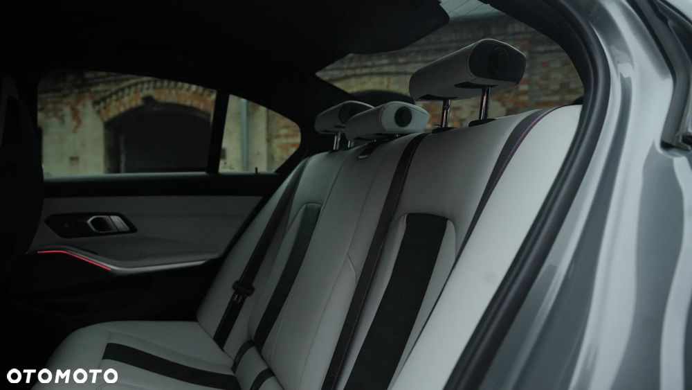 BMW M3 M Competition xDrive sport - 28