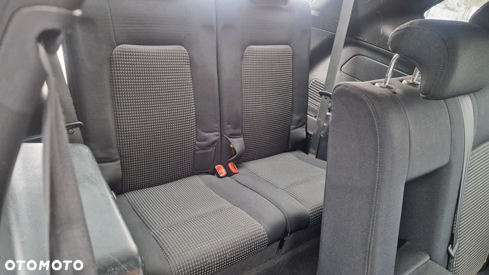 Chevrolet Captiva 2.4 2WD 7 Sitzer LS - 31