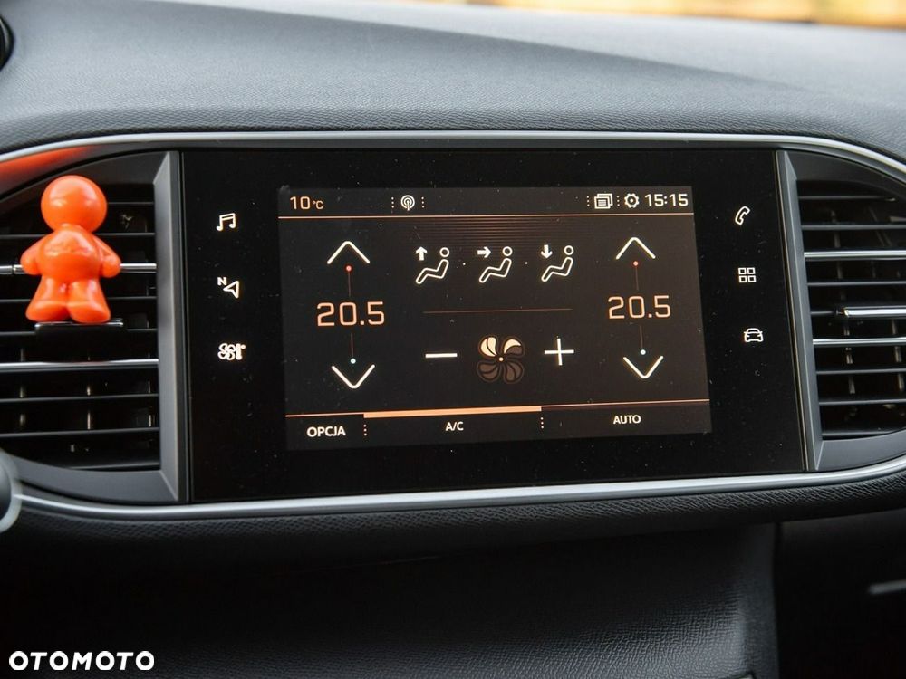 Peugeot 308 1.5 BlueHDi Allure Pack S&S - 23