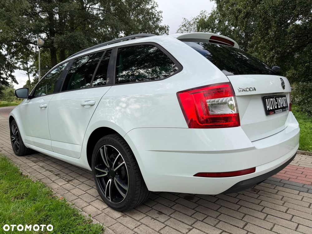 Skoda Octavia 2017 photo 3