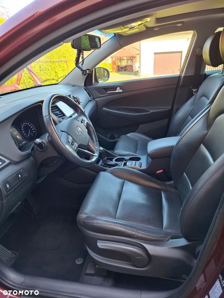 Hyundai Tucson 2.0 CRDI 4WD Automatik Premium - 13