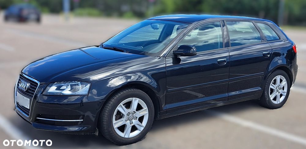 Audi A3 Sportback - 2