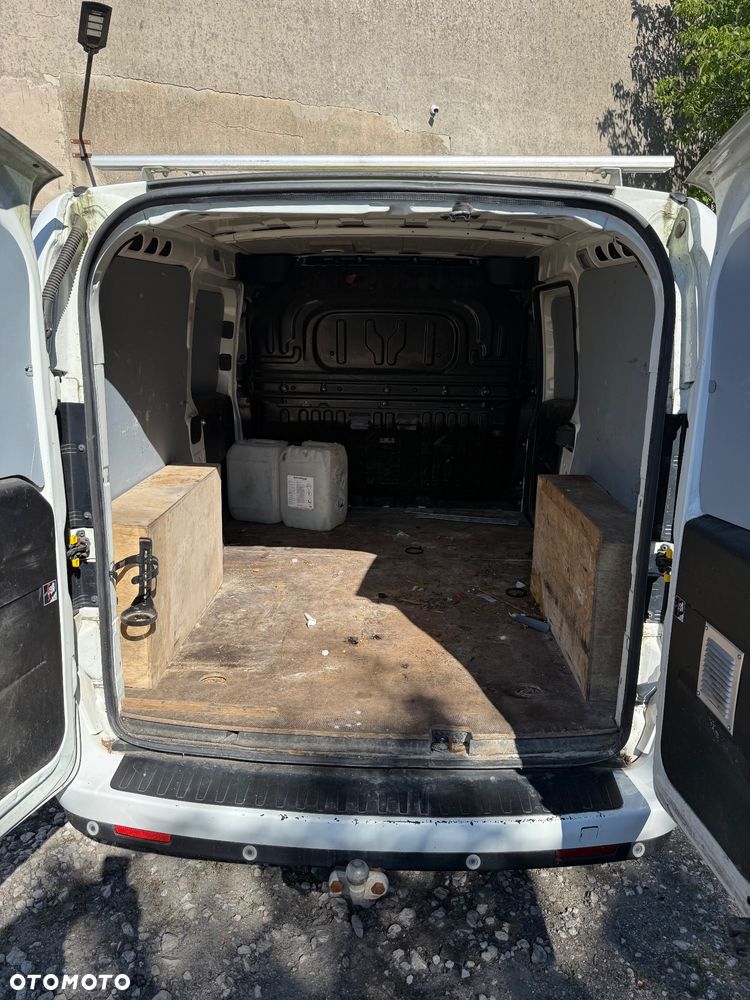 Fiat Doblo - 11
