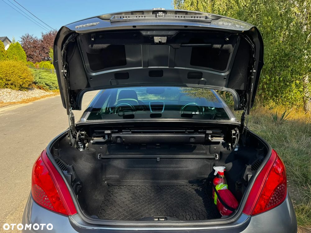 Peugeot 207 CC - 18