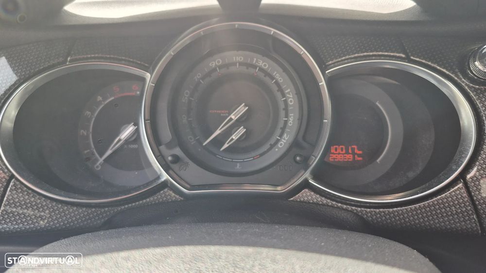DS DS3 HDi 110 FAP SportChic - 9