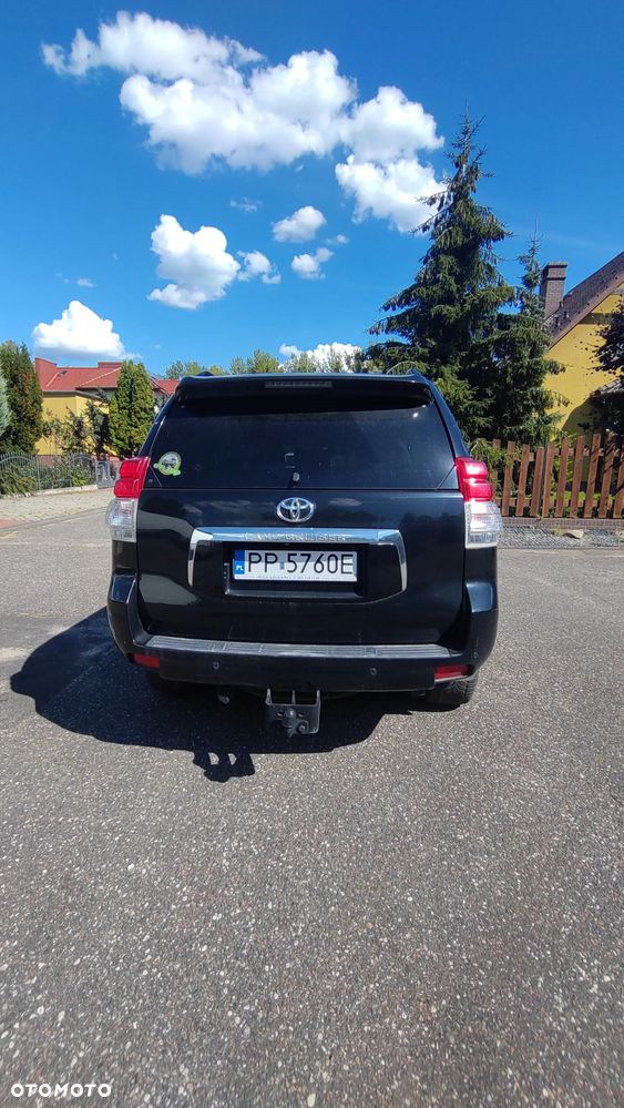 Toyota Land Cruiser - 8