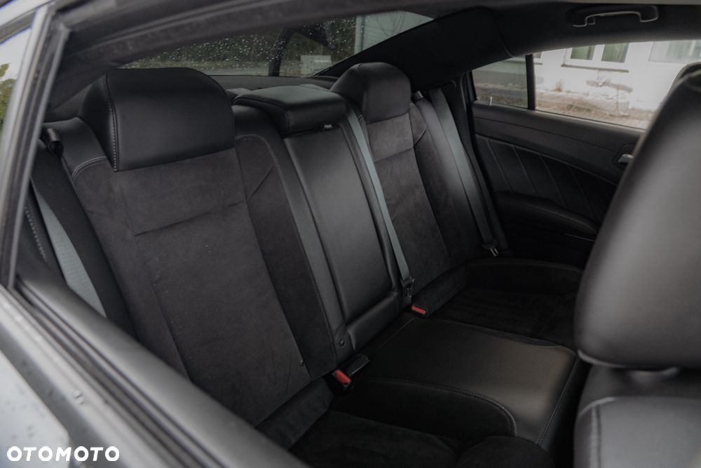 Dodge Charger 5.7 R/T - 19