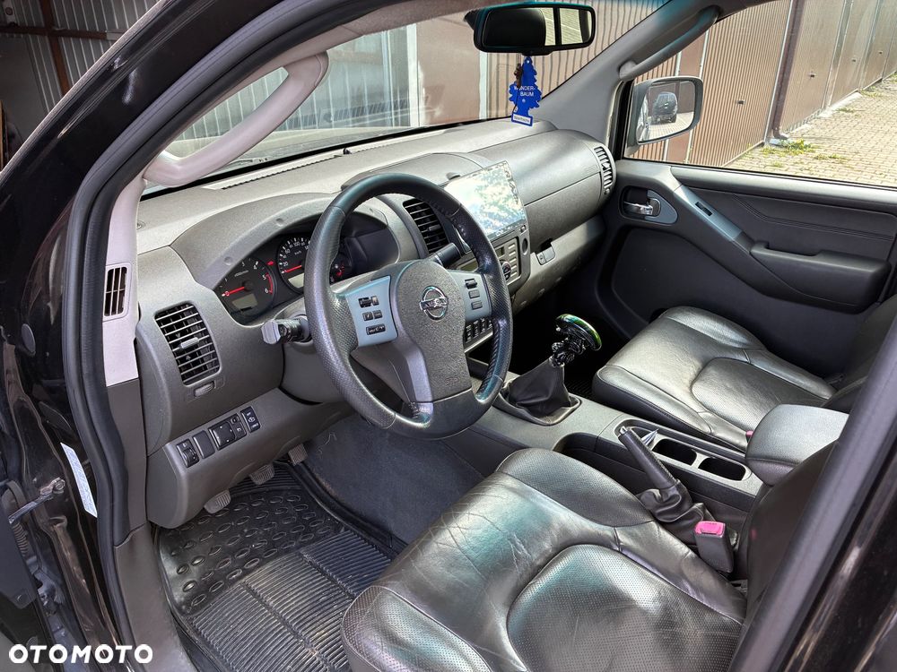 Nissan Navara - 5