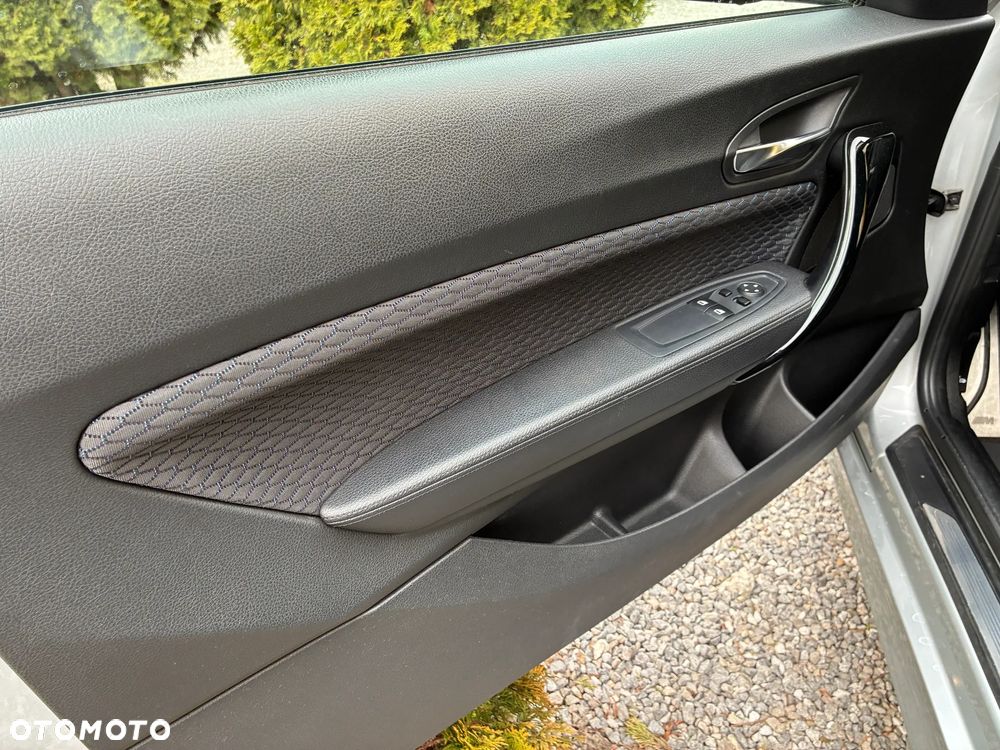 BMW Seria 1 125i Sport-Aut M Sport - 24