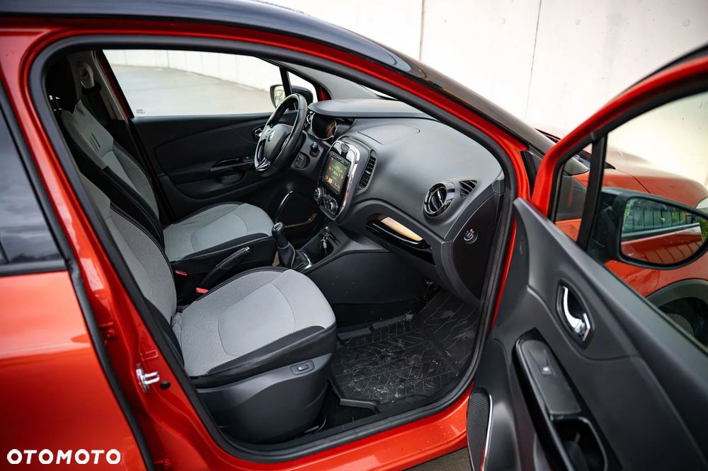 Renault Captur - 24