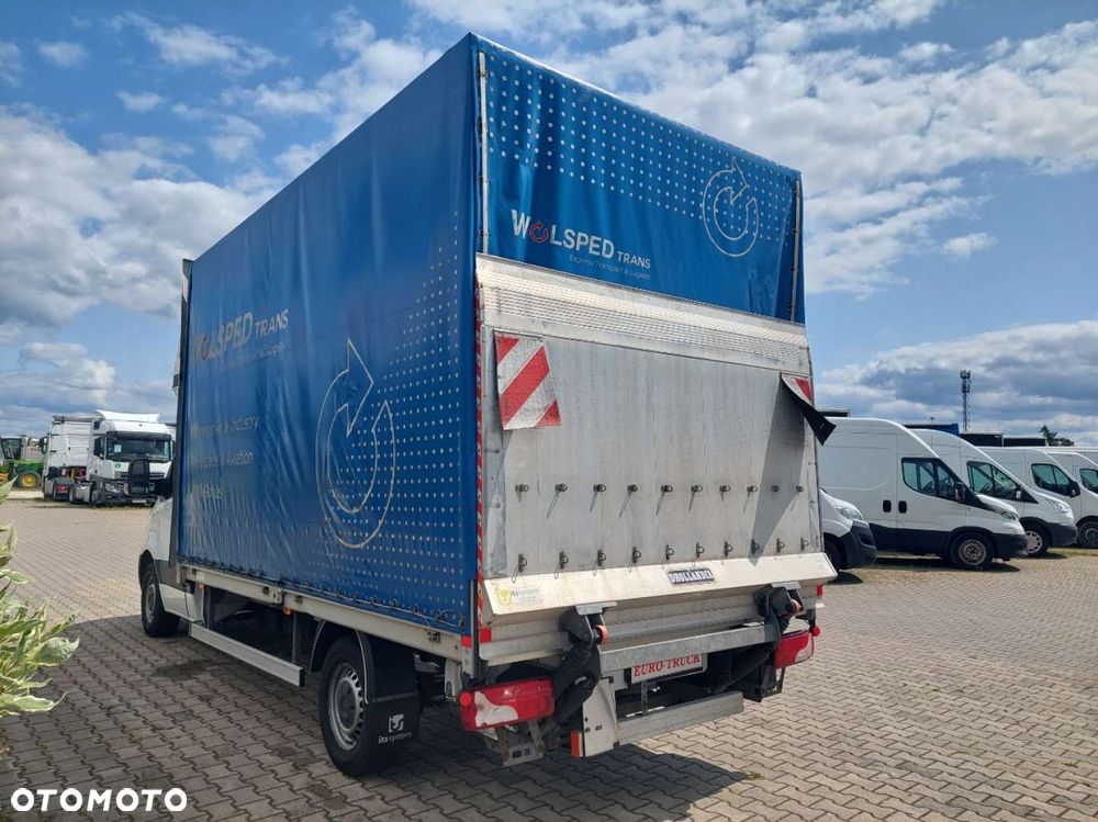 Mercedes-Benz Sprinter - 5