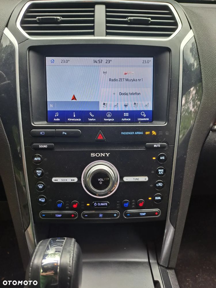 Ford Explorer - 15