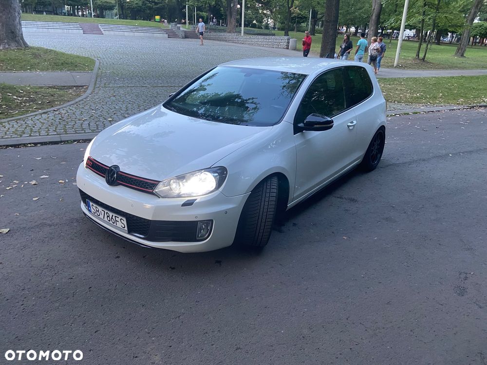 Volkswagen Golf - 3