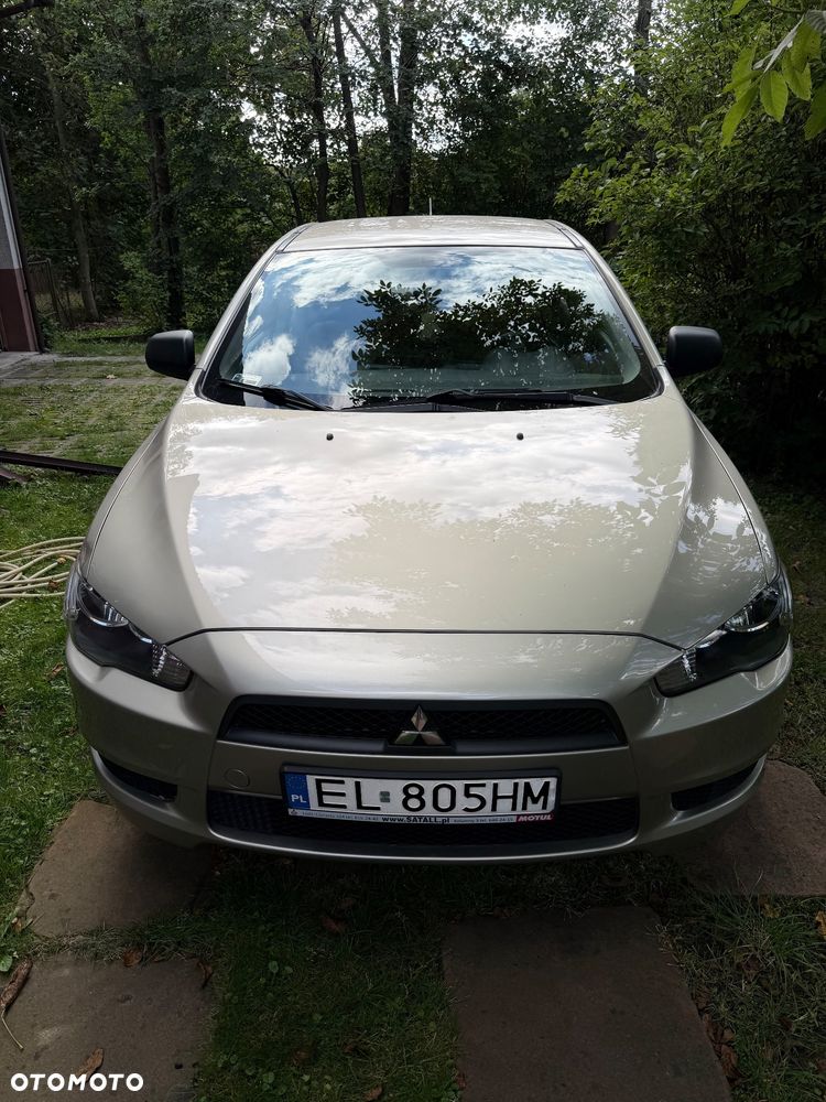 Mitsubishi Lancer