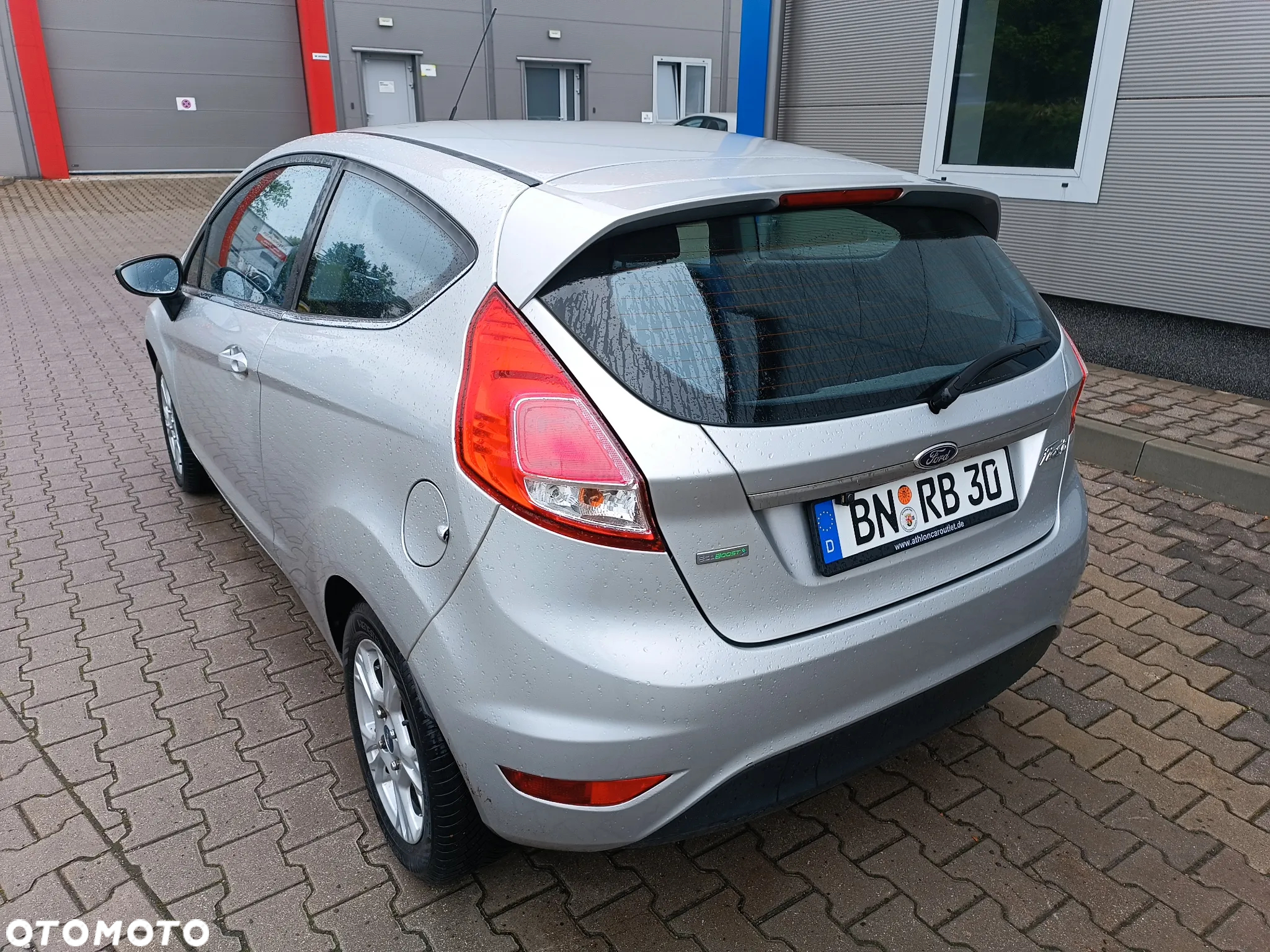 Ford Fiesta 1.0 EcoBoost S&S TITANIUM - 11