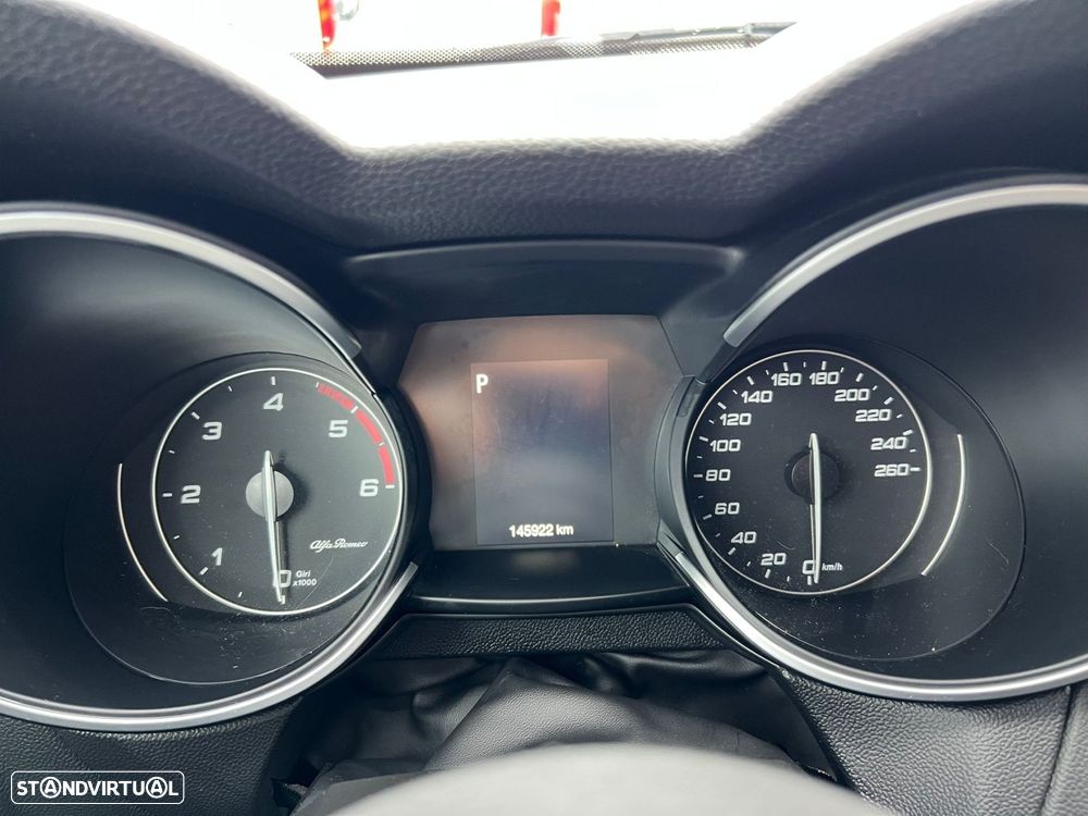 Alfa Romeo Stelvio 2.2 D Super AT8 - 39