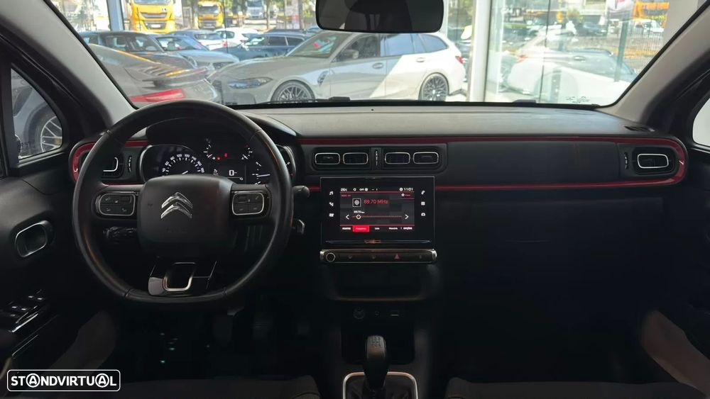 Citroën C3 1.2 PureTech Shine - 18