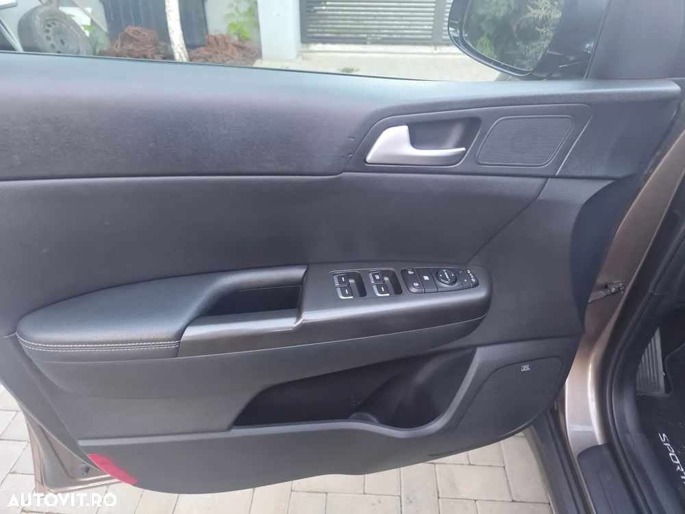 Kia Sportage - 3