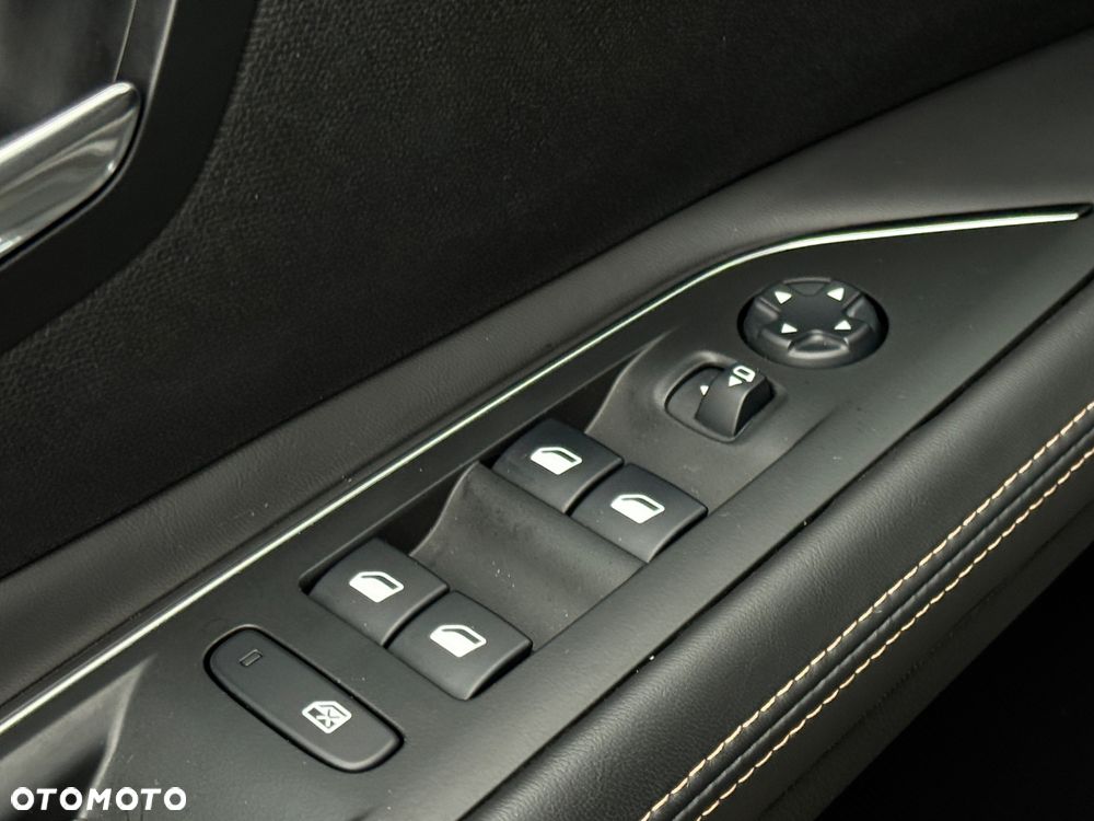 Peugeot 3008 BlueHDi 180 Stop & Start EAT8 GT - 27