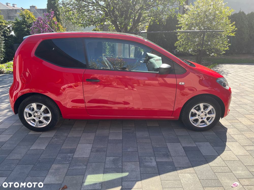 Volkswagen up! (BlueMotion Technology) move - 4