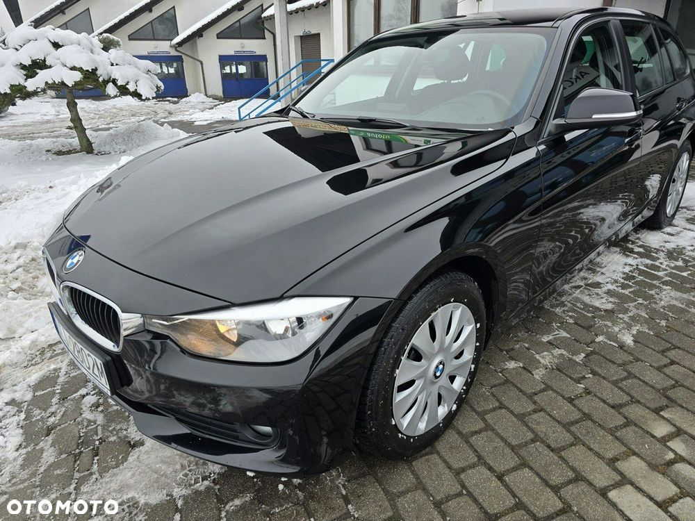 BMW Seria 3 318d - 3
