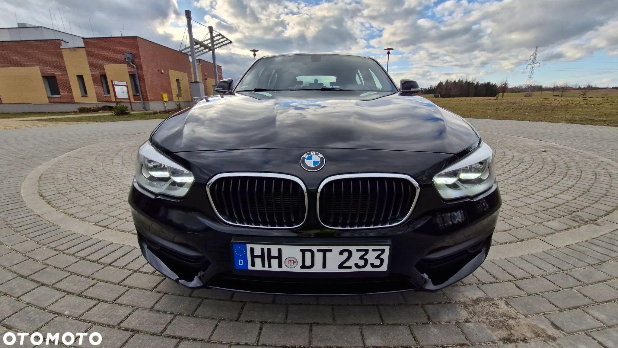 BMW Seria 1 118i - 25