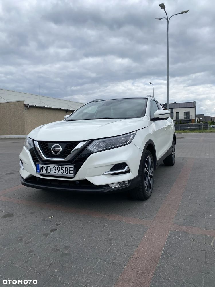 Nissan Qashqai 1.6 DCi 4x4 Tekna EU6 - 1