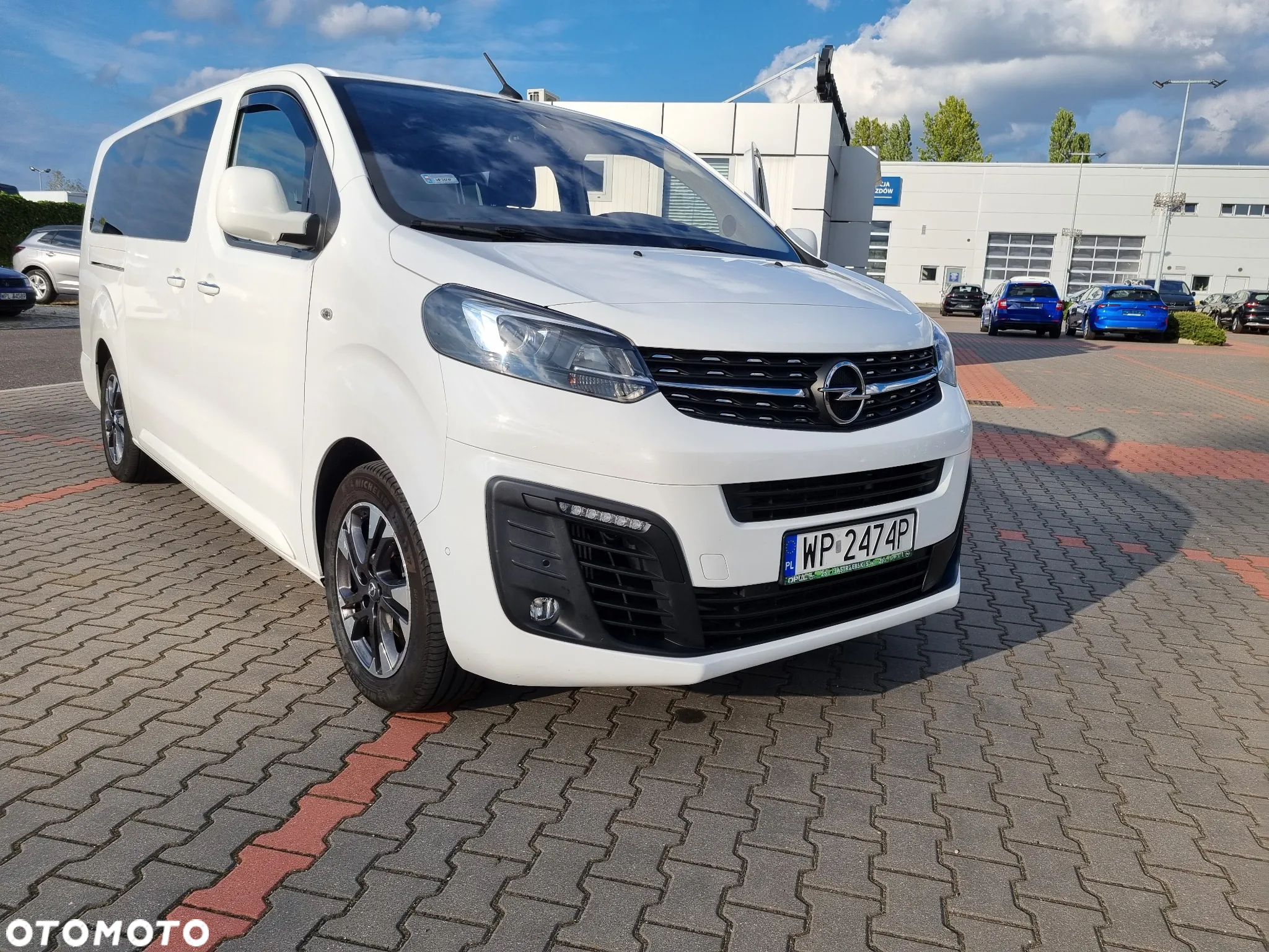 Opel Zafira Life 2.0 CDTI Extra Long Business VIP - 2