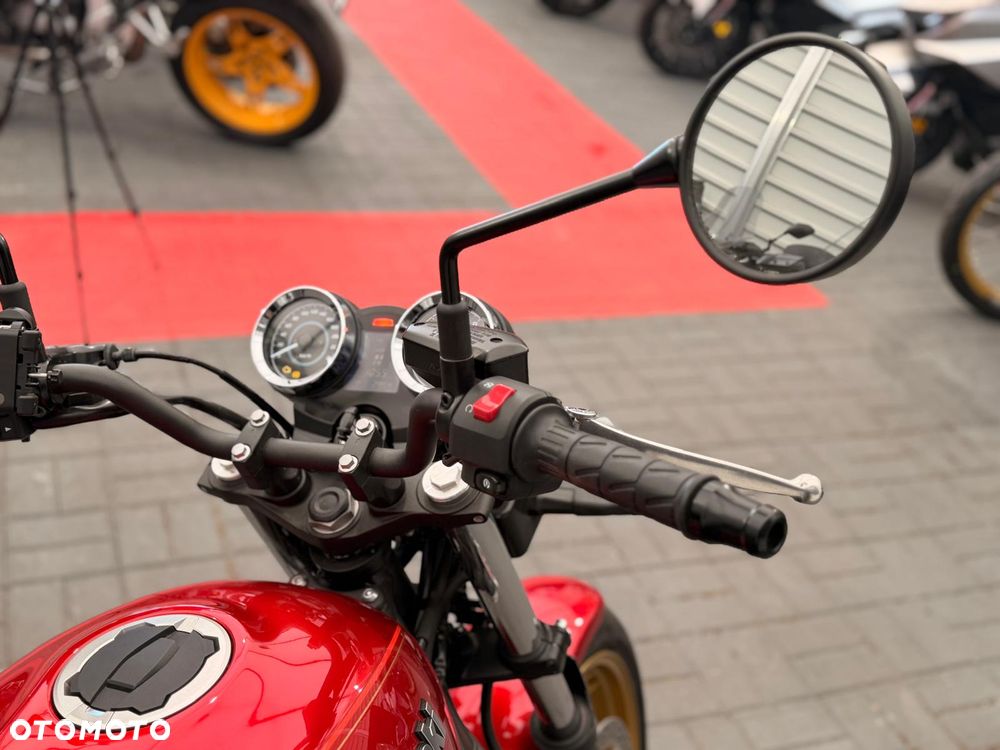 Kawasaki Z 650 RS - 9