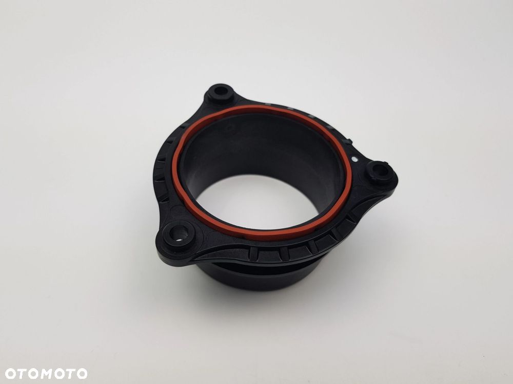 Przewód Rura Łącznik przepustnicy BMW X5 G05 G11 G30 N63 4.4 V8 8632130 - 4