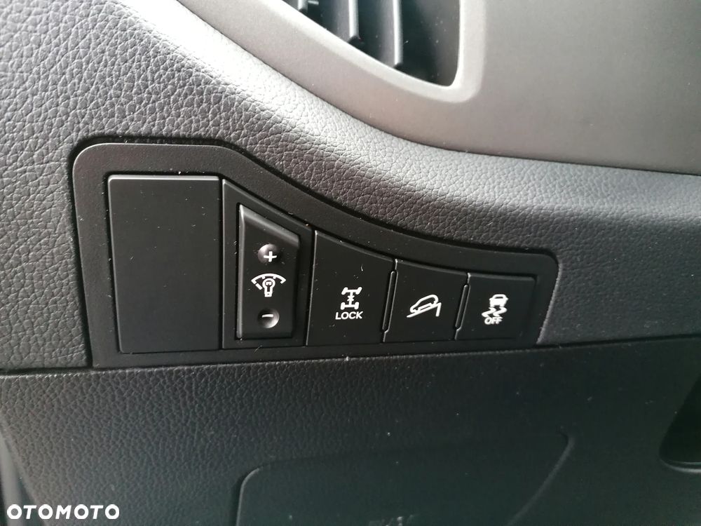 Kia Sportage 2.0 CRDI 184 AWD Platinum Edition - 29