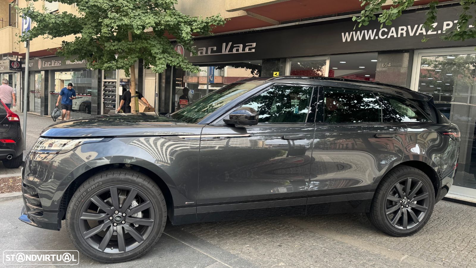 Land Rover Range Rover Velar 2.0 D R-Dynamic S - 2