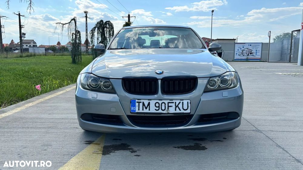 BMW Seria 3 ver-320-cd-aut- - 12