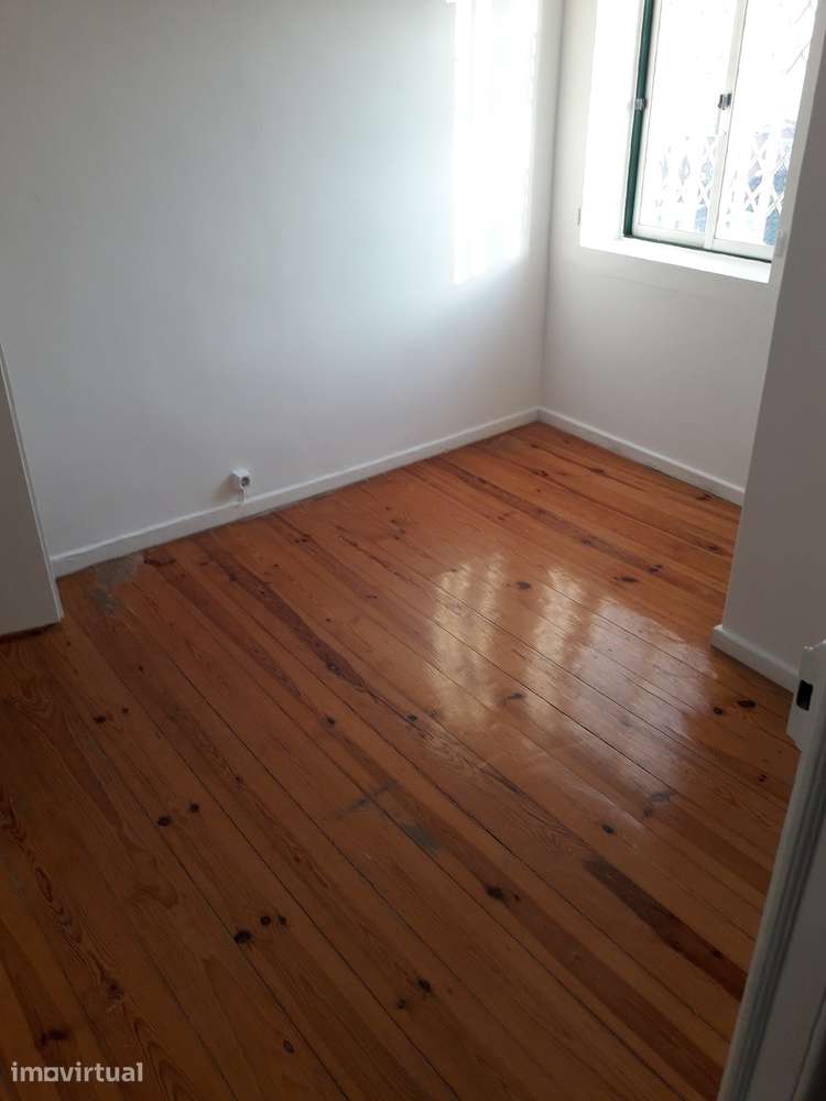 Apartamento T2 metro Baixa/Chiado, Misericórdia - Grande imagem: 3/12