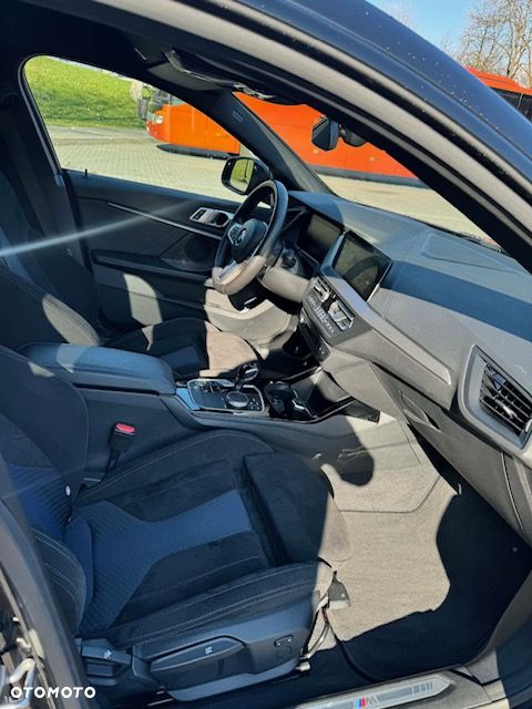 BMW Seria 2 218i - 11
