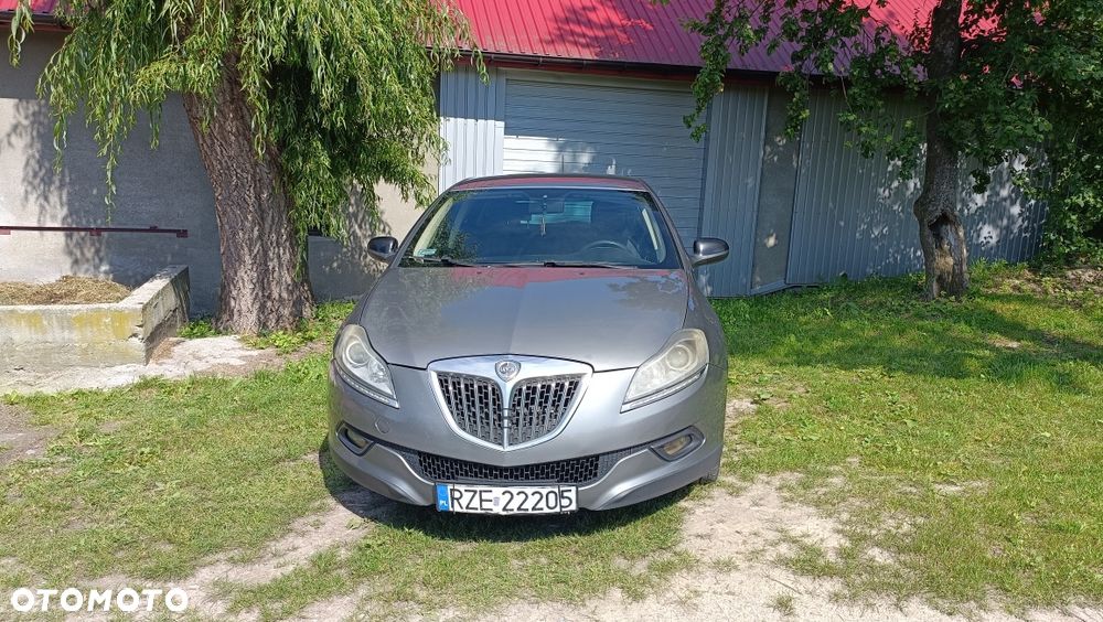 Lancia Delta - 2