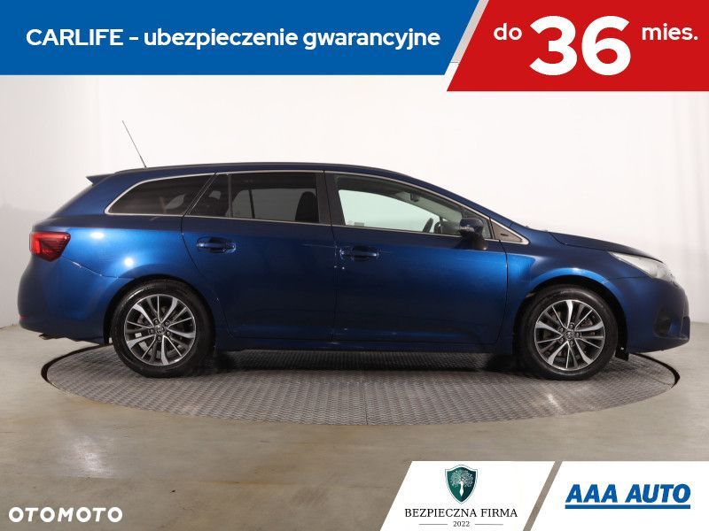 Toyota Avensis - 8