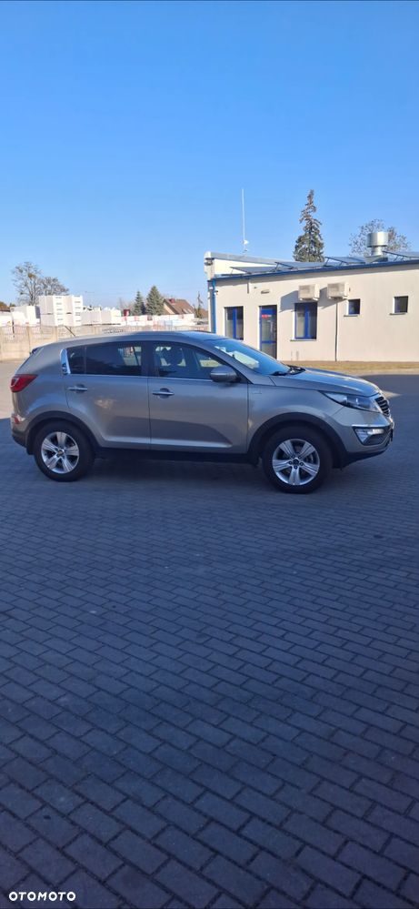 Kia Sportage 2.0 CVVT 4WD Automatik Vision - 2