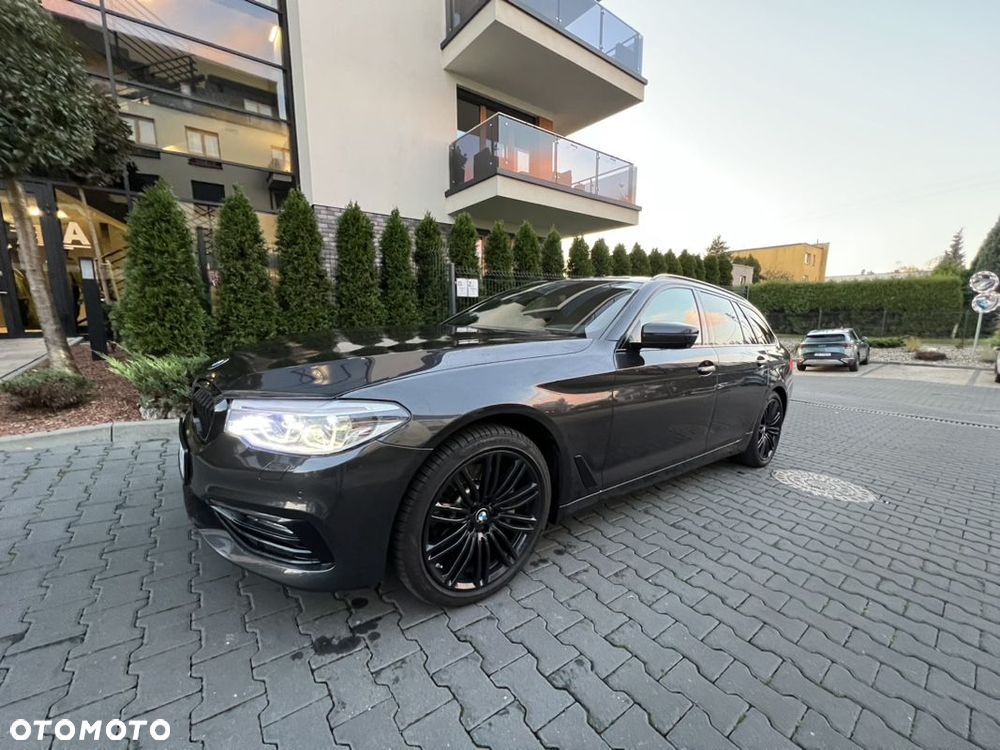 BMW Seria 5 530d xDrive Sport Line sport - 6