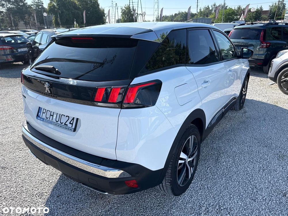 Peugeot 3008 1.6 PureTech Hybrid PHEV Allure S&S EAT8 - 8