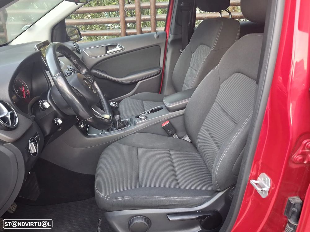 Mercedes-Benz B 200 d Urban - 7