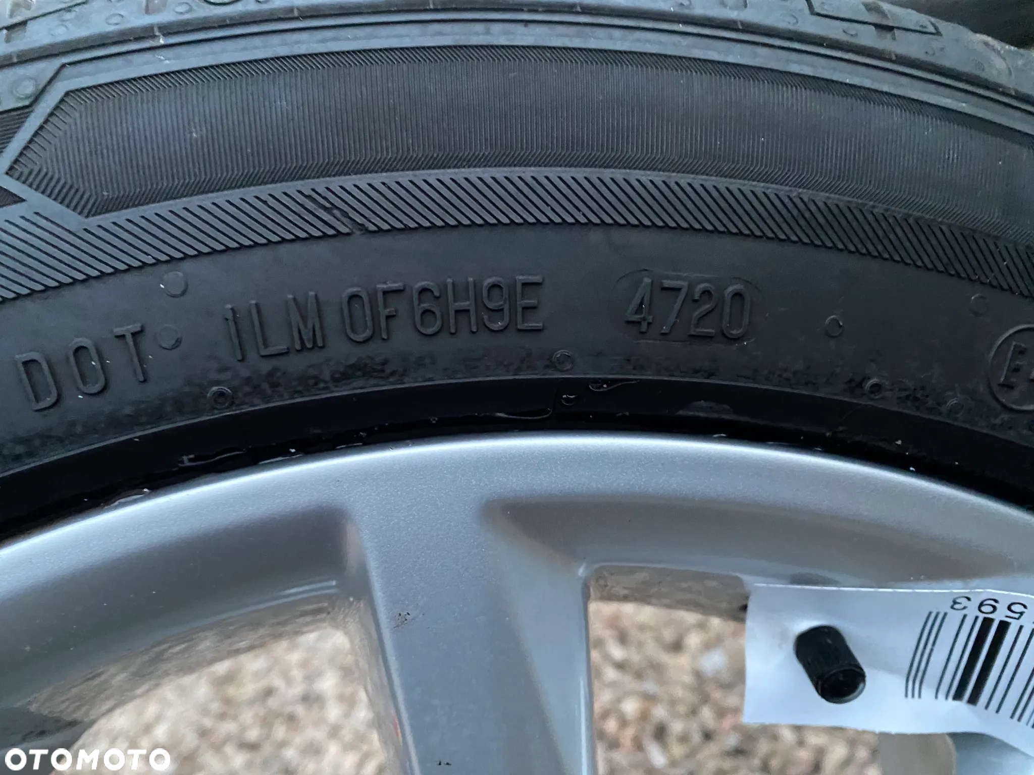 Audi TT Alufelgi z oponami Barum Bravuris 5 245/45/17 5X112 ET50 - 14