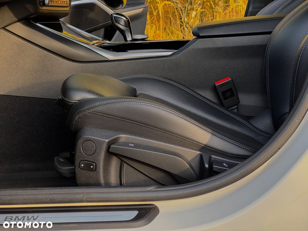BMW Seria 3 - 21
