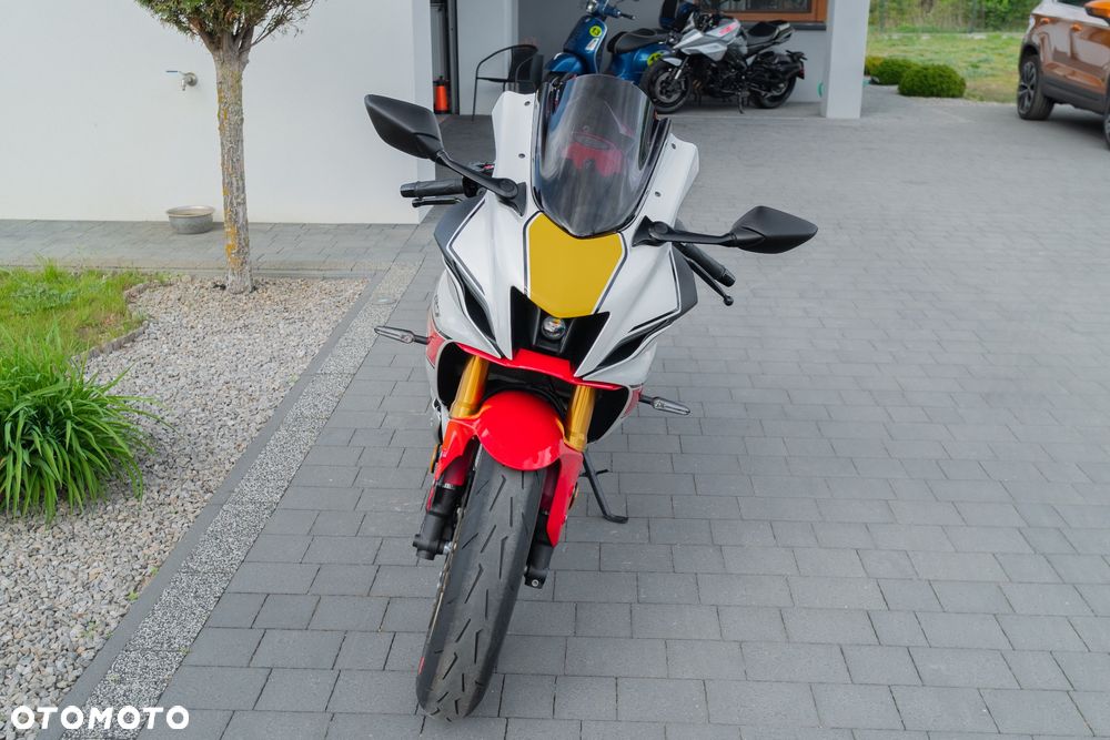 Yamaha R7 - 6