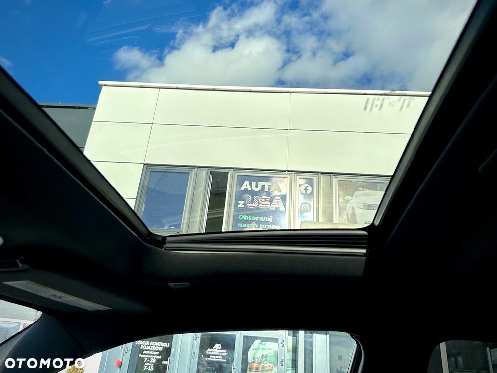 Dodge Charger 6.4 Scat Pack - 28