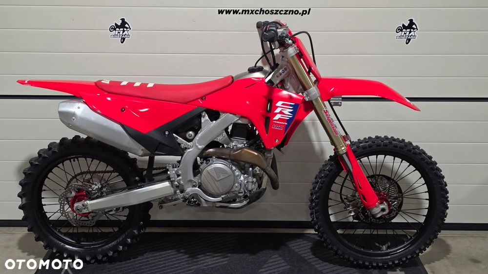 Honda CRF - 8