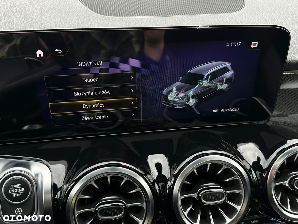 Mercedes-Benz GLB AMG 35 4-Matic - 38