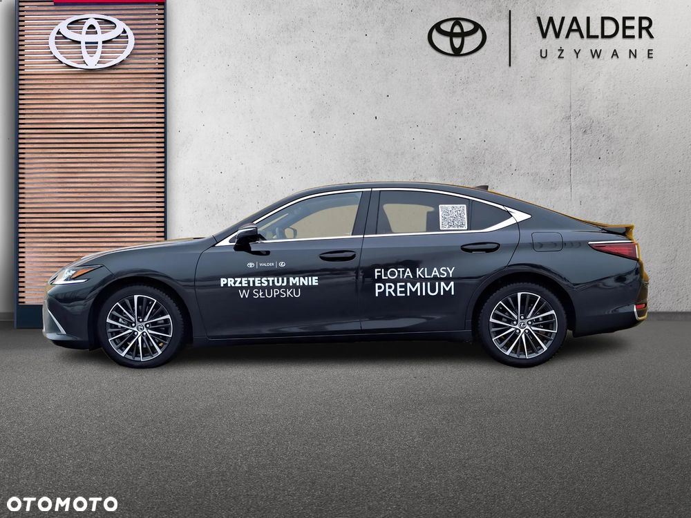 Lexus ES 300h Prestige - 2