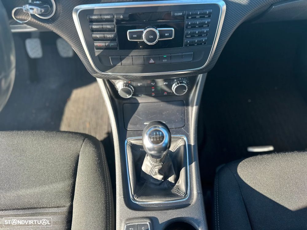 Mercedes-Benz A 180 - 13